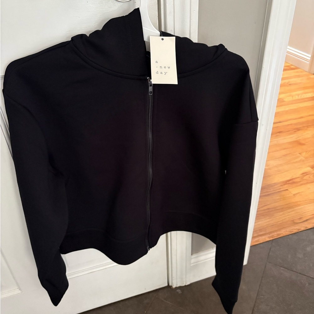 a new day Black Cropped Zip-Up Hoodie